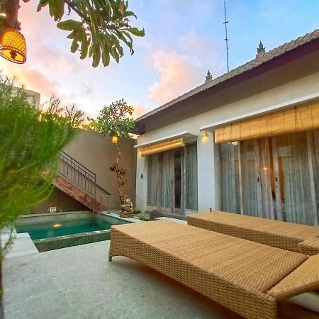 The Avani Villas Kuta Lombok Extérieur photo
