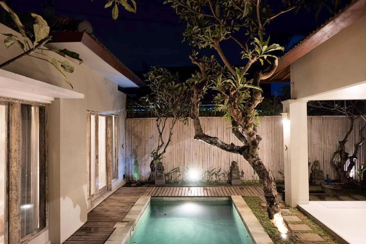 The Avani Villas Kuta Lombok Extérieur photo