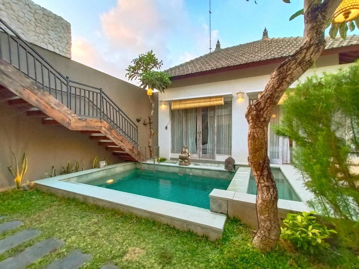 The Avani Villas Kuta Lombok Extérieur photo