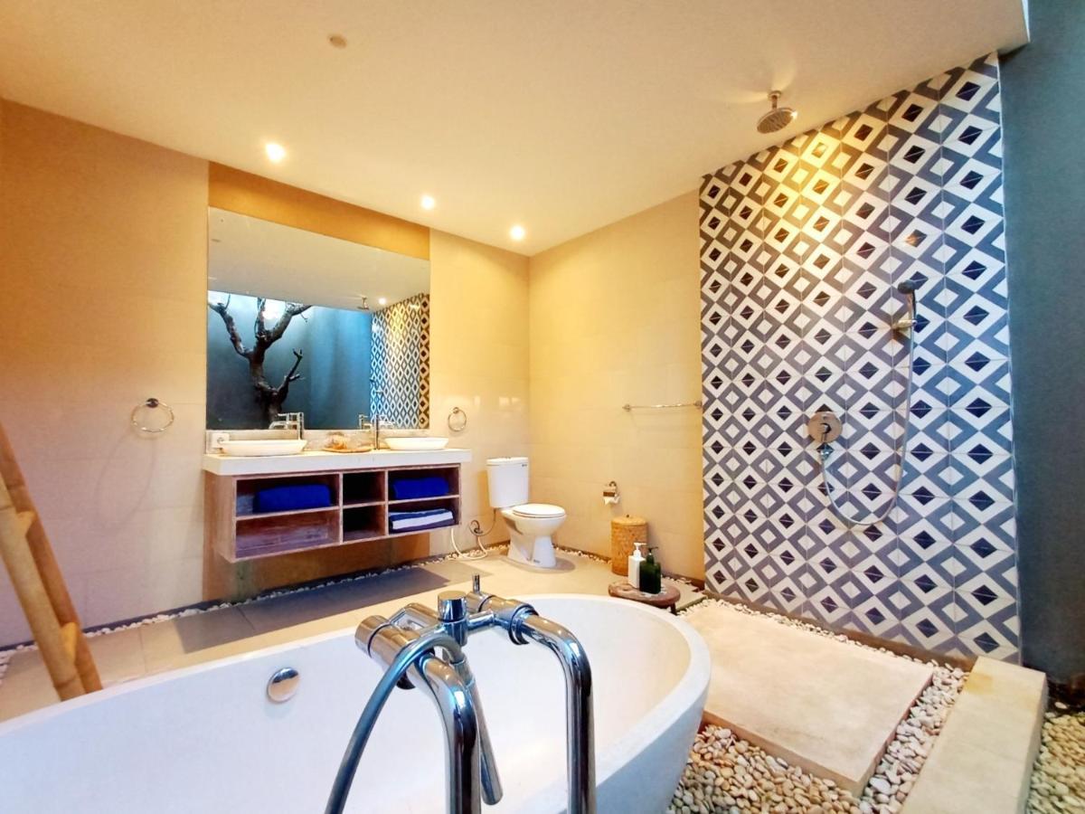 The Avani Villas Kuta Lombok Extérieur photo